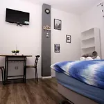 Ana ゲストハウス 4*